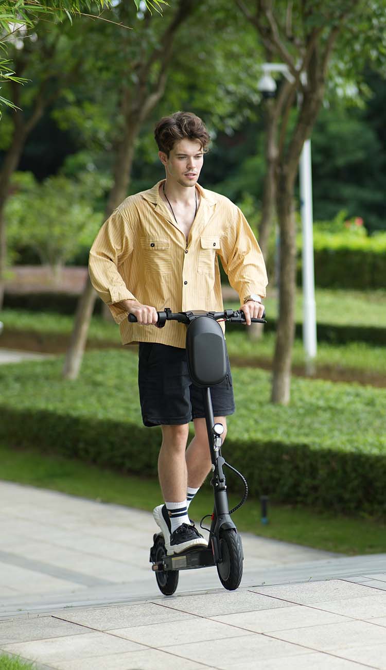 E9Tmax e scooter 25 km h